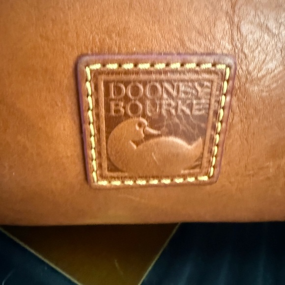Dooney & Bourke Florentine Large Cassidy Hobo in Natural Leather - Picture 5 of 16